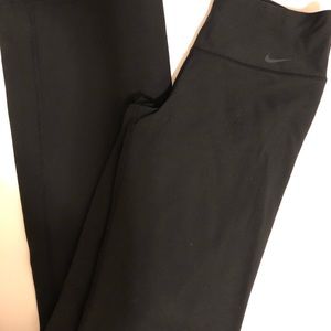 NIKE Women’s flare sweatpants